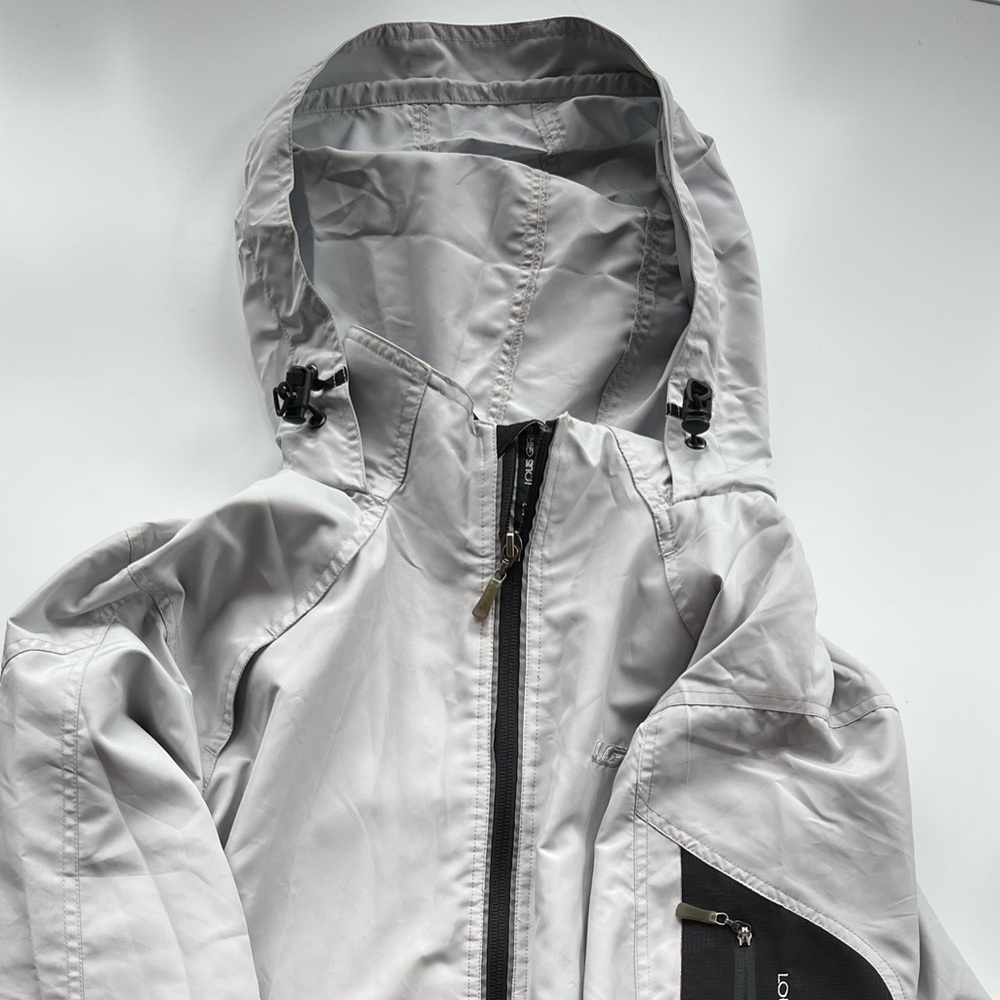 Louis Garneau Light Gray and Black Hooded Jacket